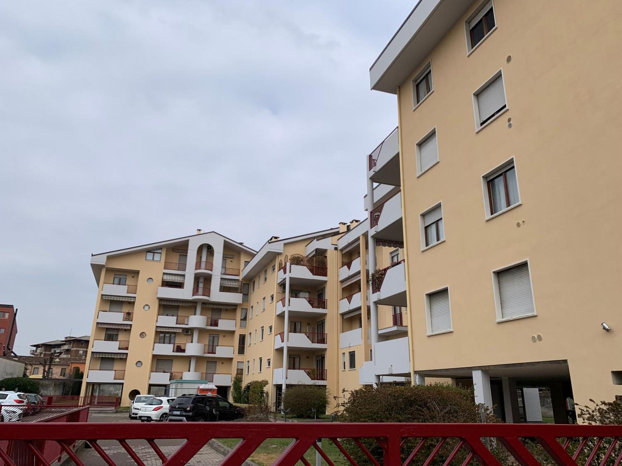 Bellissimo Appartamento Riservato Vicino Al Centro Verona Exterior foto